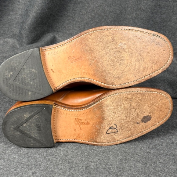 Allen Edmonds Hillcrest Derby Shoes – Size 11D – Honey Tan